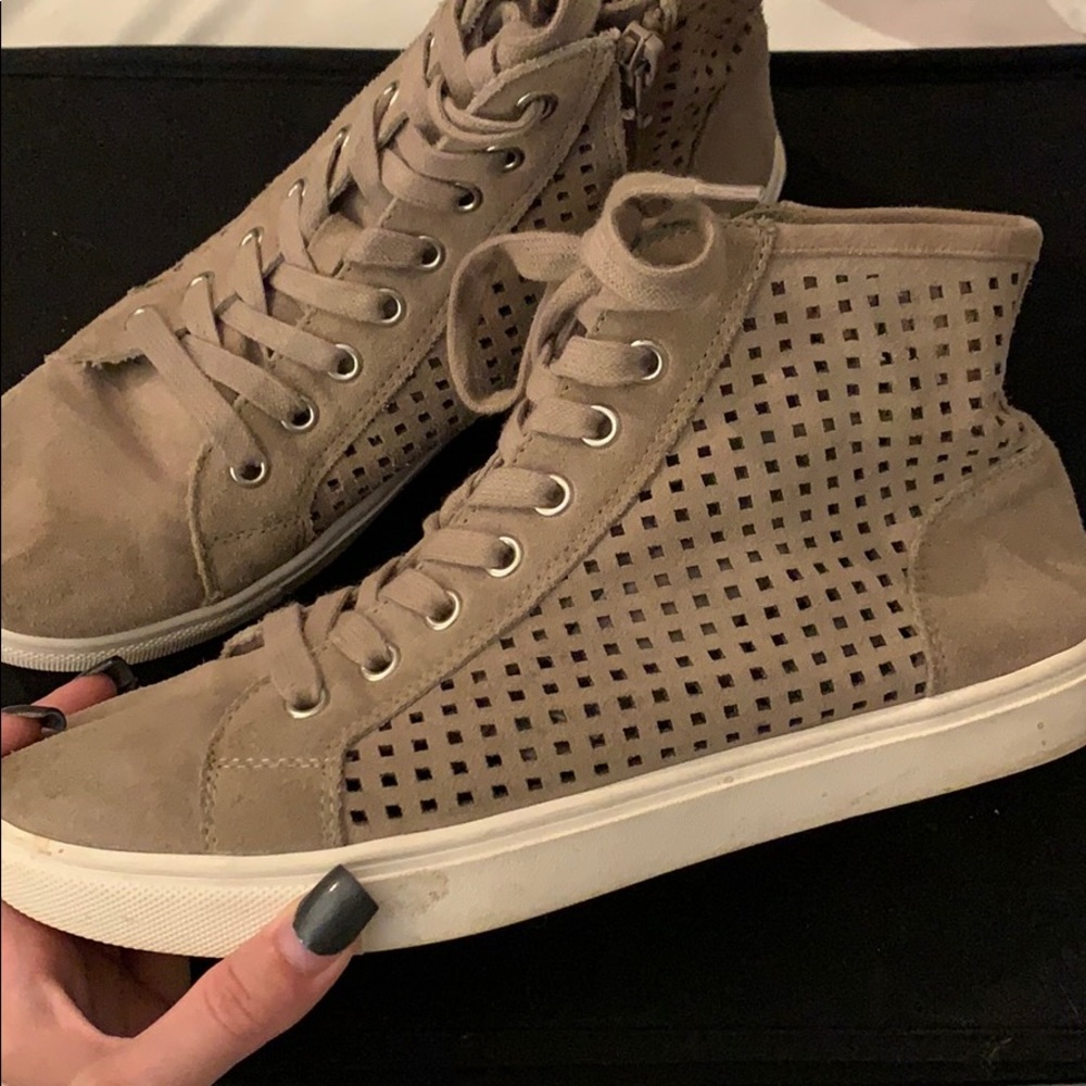Steve Madden Sneakers